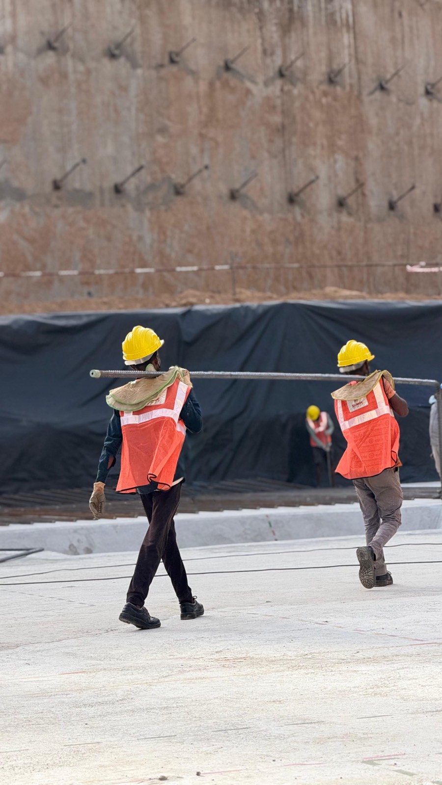 Site safety measures in place on an Elimoc Infra project.
